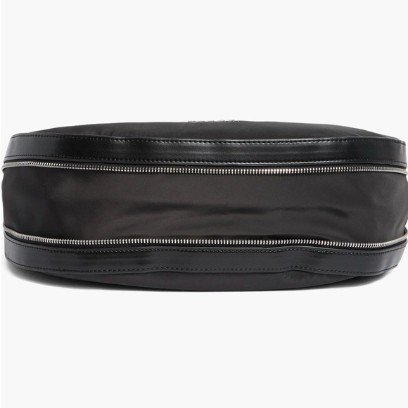 Tahari
Minetta Expandable
Crescent Bag NWT - Picture 6 of 6